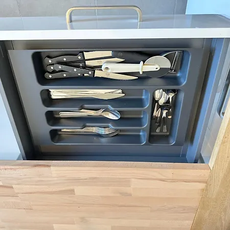 Lejlighed Elegant 2 Bedroom With Free Parking Paris St-denis By Immo Kit *