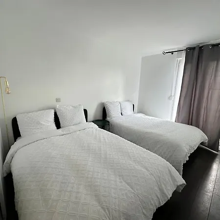 Elegant 2 Bedroom With Free Parking Paris St-denis By Immo Kit * Saint-Denis (Seine-Saint-Denis)