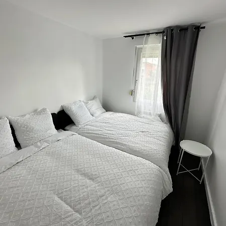 شقة Elegant 2 Bedroom With Free Parking Paris St-denis By Immo Kit